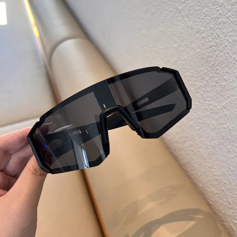 Hiking 2Pcs Cycling anti Light Glasses Men Women UV400 Sandproof Eye Protector Shades Outdoor Sports Goggle anti Radiation Lens